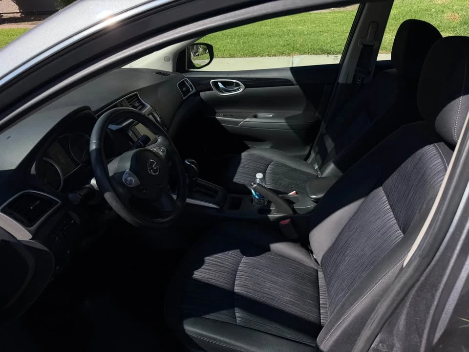 2019 Nissan Sentra 7th Gen - Image 6 of 11