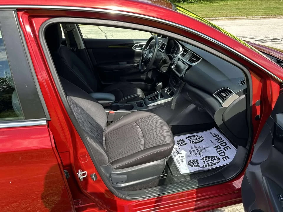 2019 Nissan Sentra 7th Gen - Image 13 of 20