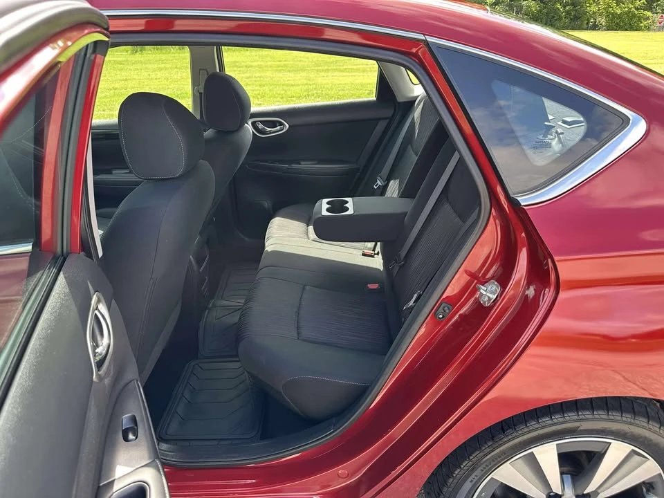 2019 Nissan Sentra 7th Gen - Image 15 of 20