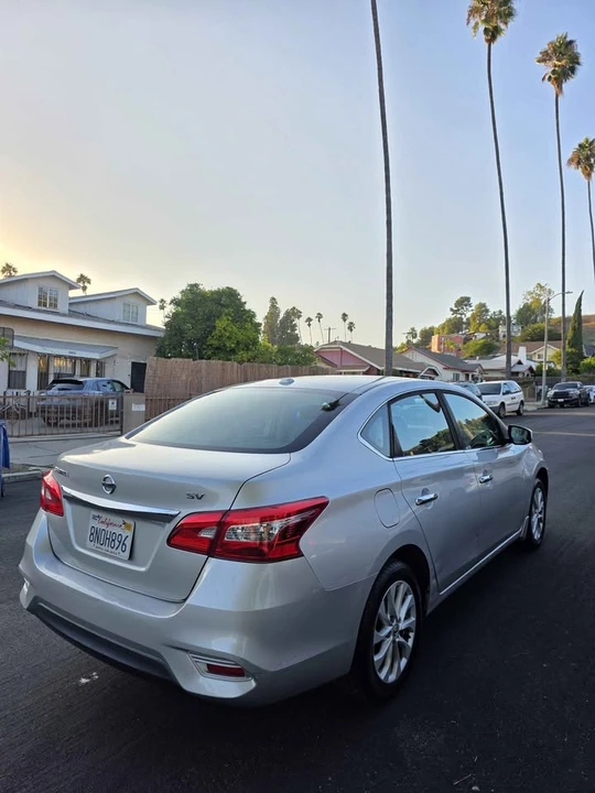 2019 Nissan Sentra 7th Gen - Image 4 of 12