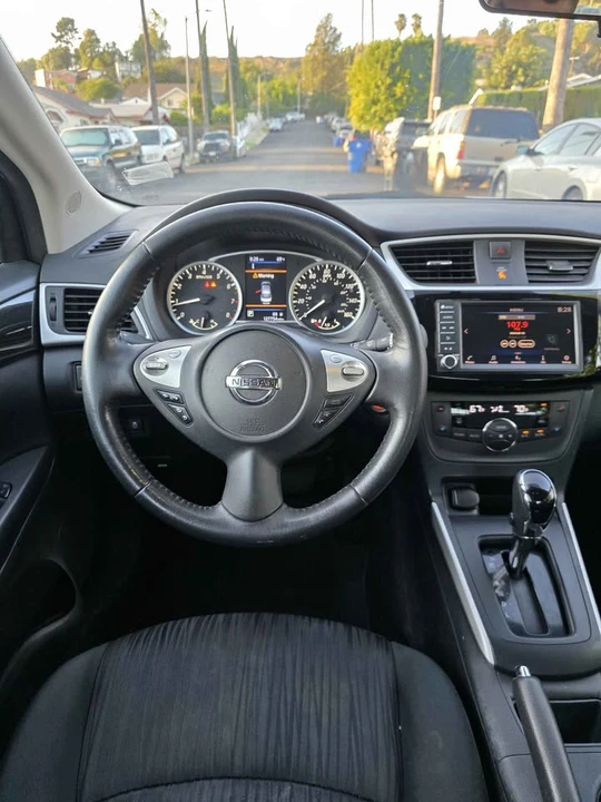 2019 Nissan Sentra 7th Gen - Image 3 of 12