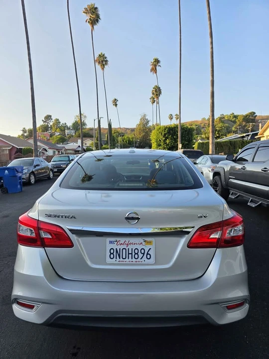 2019 Nissan Sentra 7th Gen - Image 5 of 12