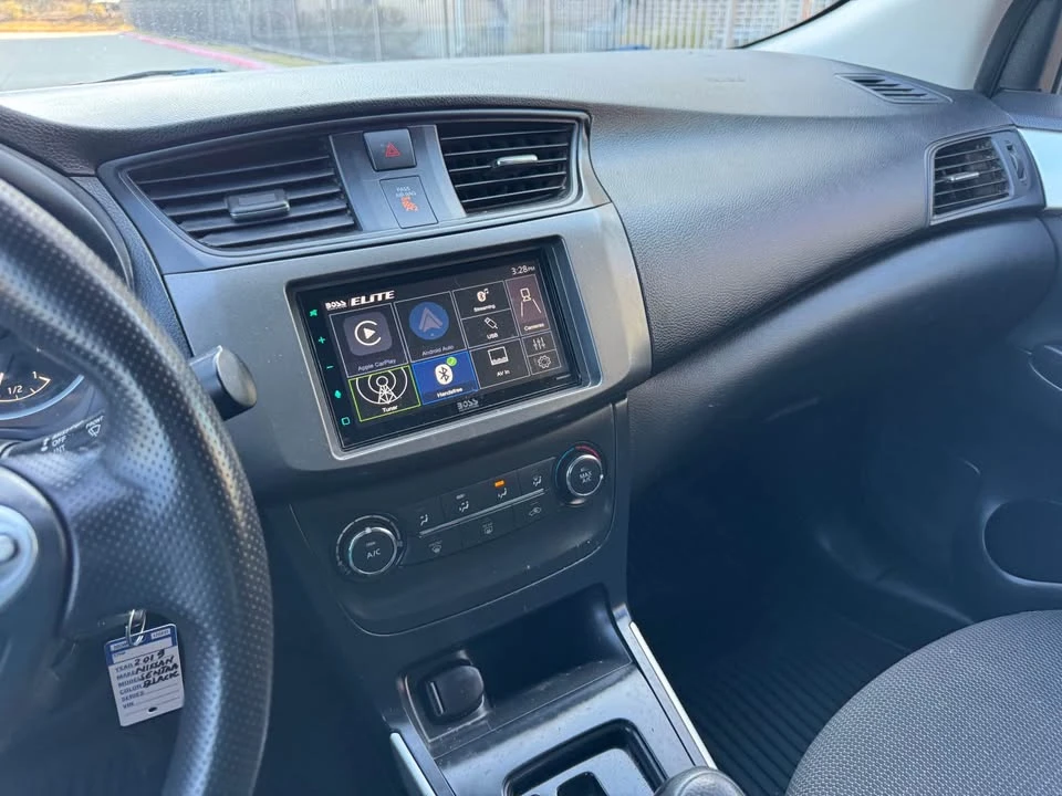 2019 Nissan Sentra 7th Gen - Image 9 of 14