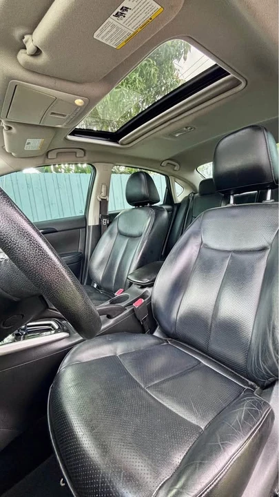2019 Nissan Sentra 7th Gen - Image 13 of 15