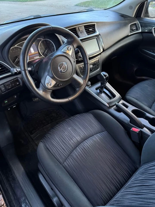2019 Nissan Sentra 7th Gen - Image 4 of 8