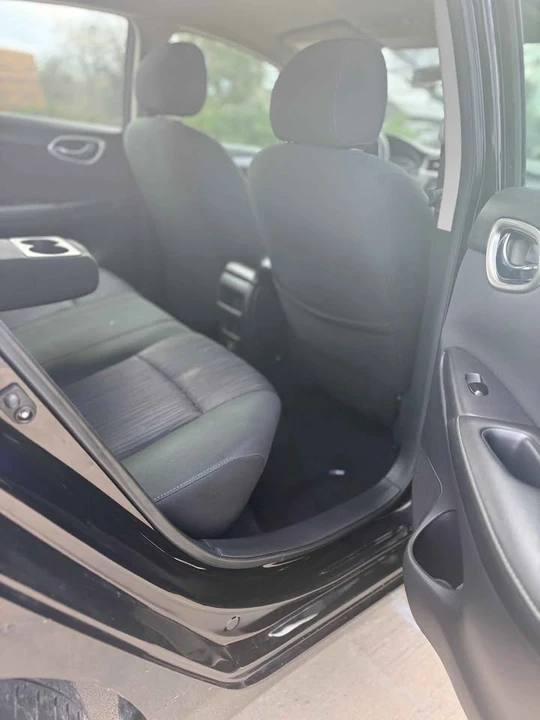2019 Nissan Sentra 7th Gen - Image 10 of 13