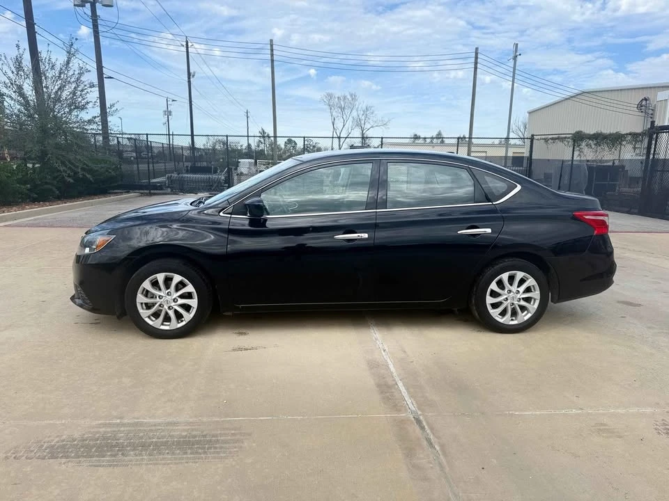 2019 Nissan Sentra 7th Gen - Image 2 of 13