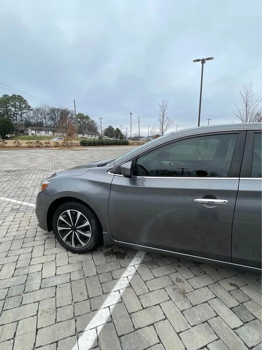 2019 Nissan Sentra 7th Gen - Image 5 of 8
