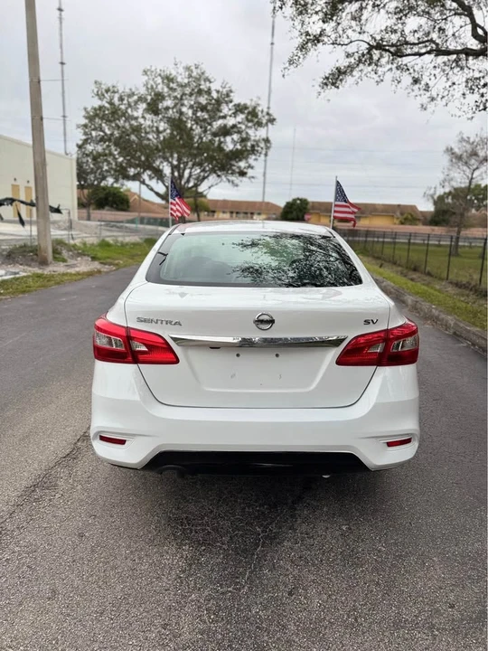 2019 Nissan Sentra 7th Gen - Image 3 of 13
