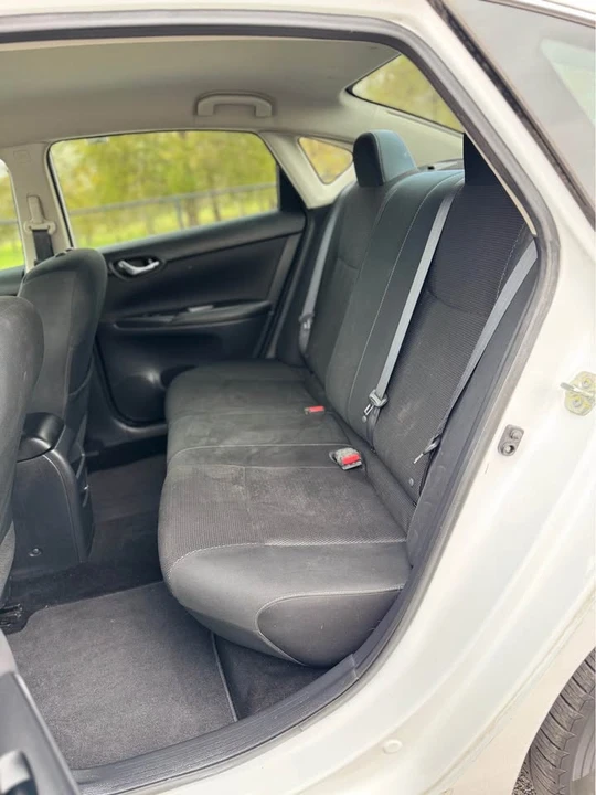 2019 Nissan Sentra 7th Gen - Image 12 of 13