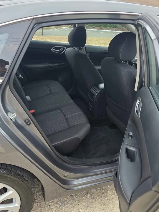 2019 Nissan Sentra 7th Gen - Image 7 of 9