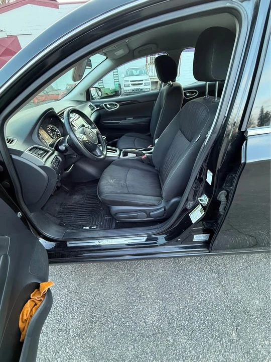 2019 Nissan Sentra 7th Gen - Image 11 of 17