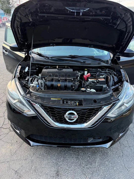 2019 Nissan Sentra 7th Gen - Image 15 of 17