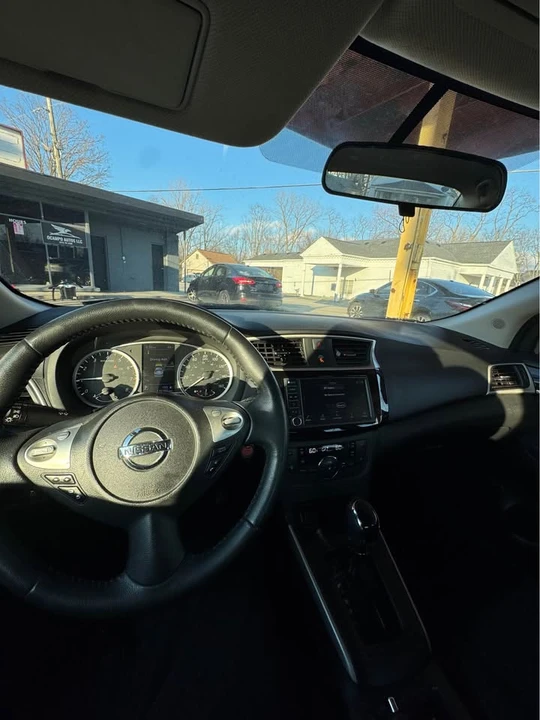 2019 Nissan Sentra 7th Gen - Image 6 of 11