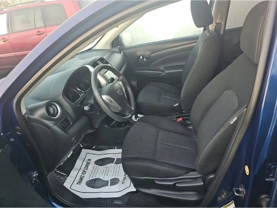 2019 Nissan Versa - Image 4 of 4