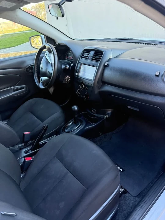 2019 Nissan Versa - Image 9 of 11