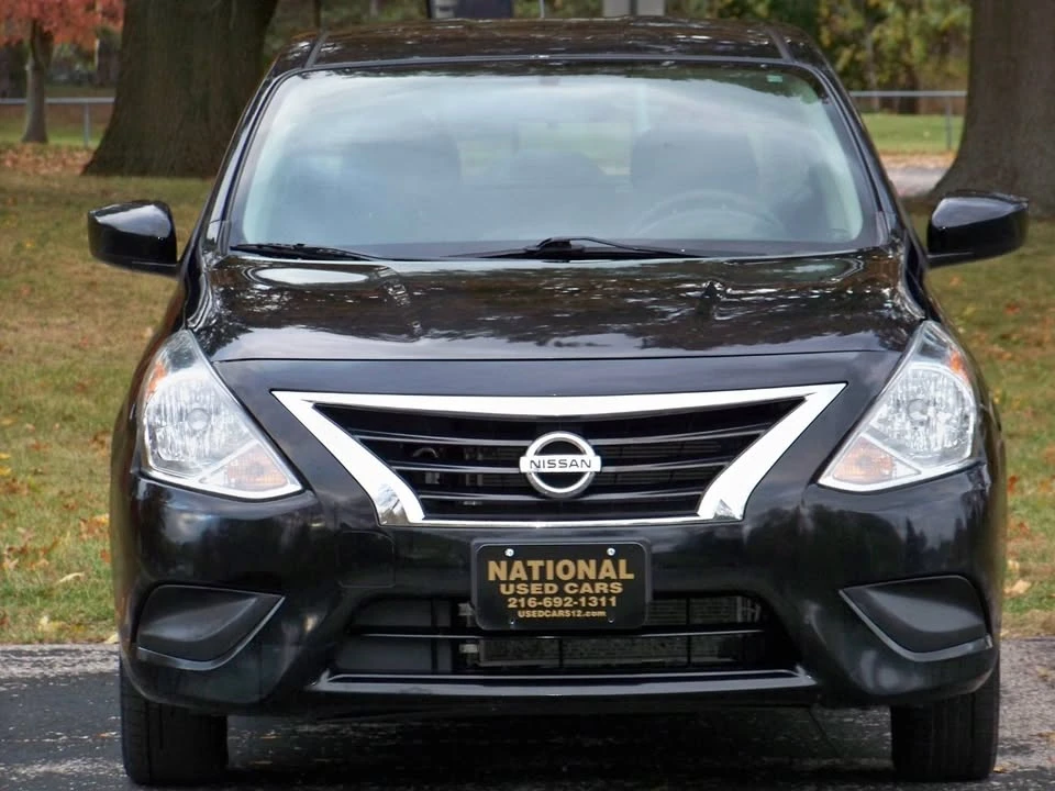 2019 Nissan Versa - Image 11 of 20