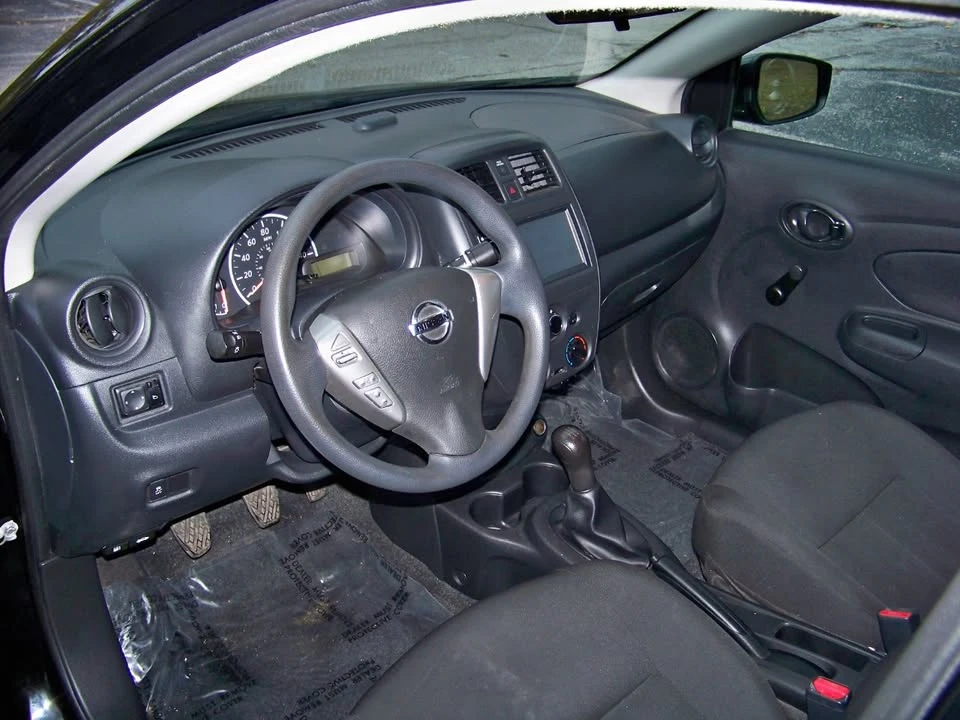 2019 Nissan Versa - Image 15 of 20