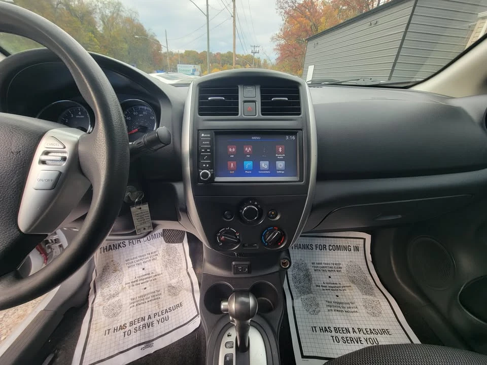 2019 Nissan Versa - Image 7 of 8