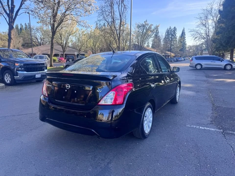 2019 Nissan Versa - Image 7 of 20