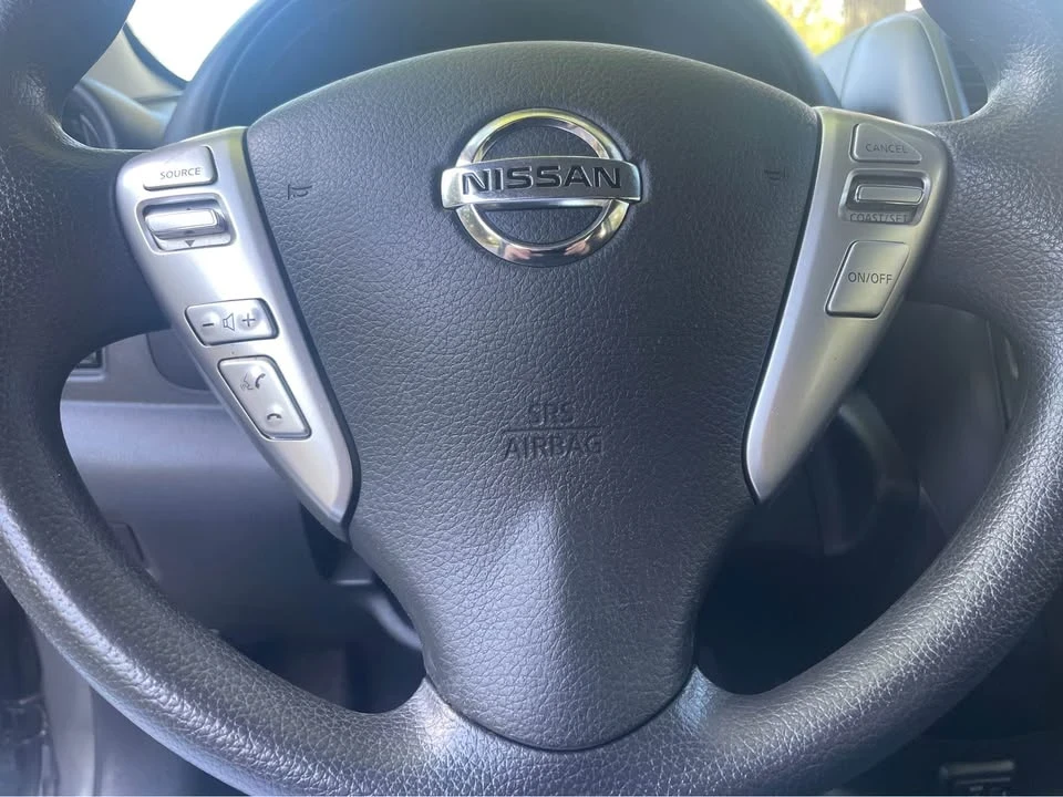 2019 Nissan Versa - Image 15 of 20