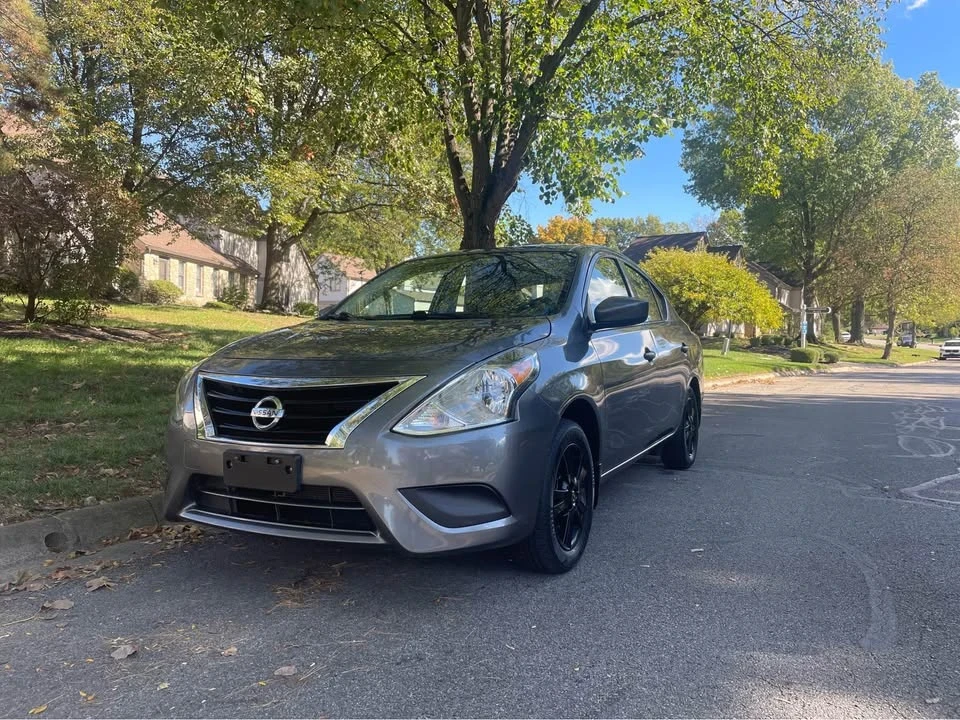 2019 Nissan Versa - Image 20 of 20