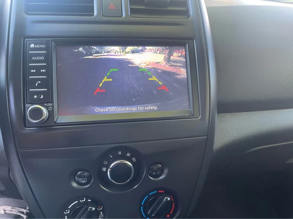 2019 Nissan Versa - Image 11 of 20