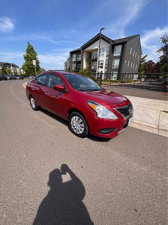 2019 Nissan Versa - Image 4 of 15