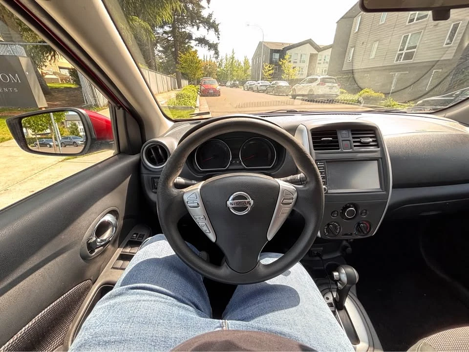 2019 Nissan Versa - Image 15 of 15