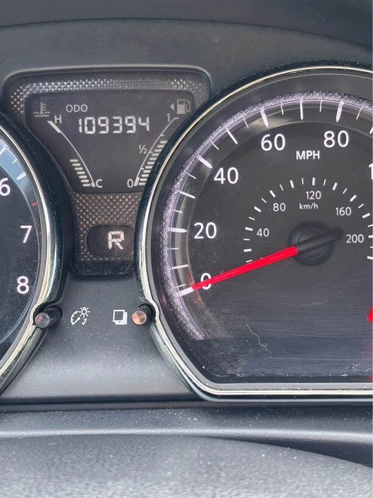 2019 Nissan Versa - Image 14 of 15