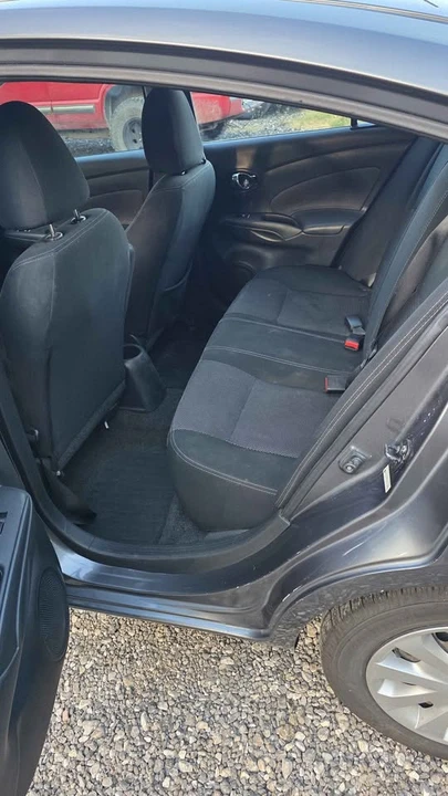 2019 Nissan Versa - Image 4 of 8