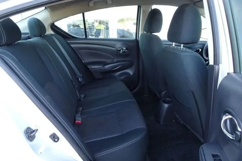 2019 Nissan Versa - Image 4 of 6