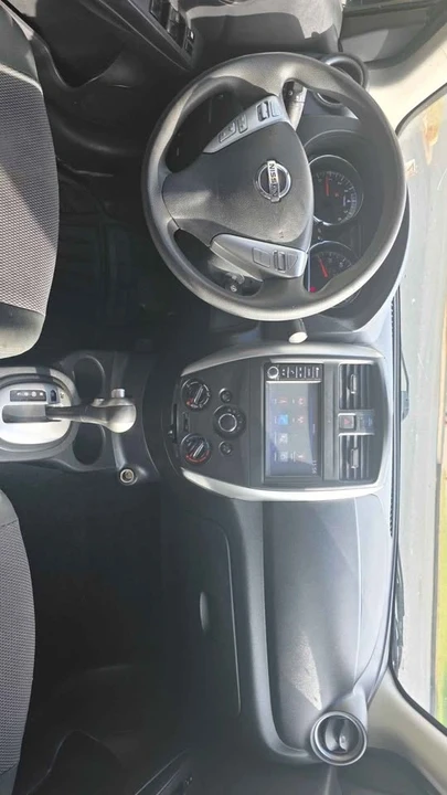 2019 Nissan Versa - Image 9 of 15