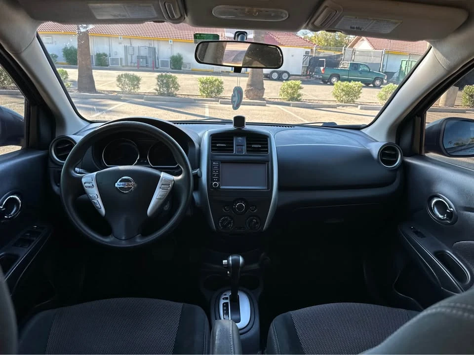 2019 Nissan Versa - Image 8 of 11