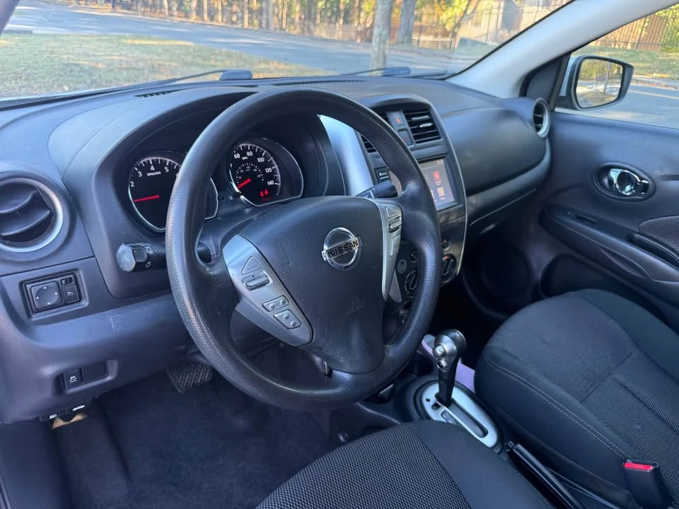 2019 Nissan Versa - Image 9 of 17