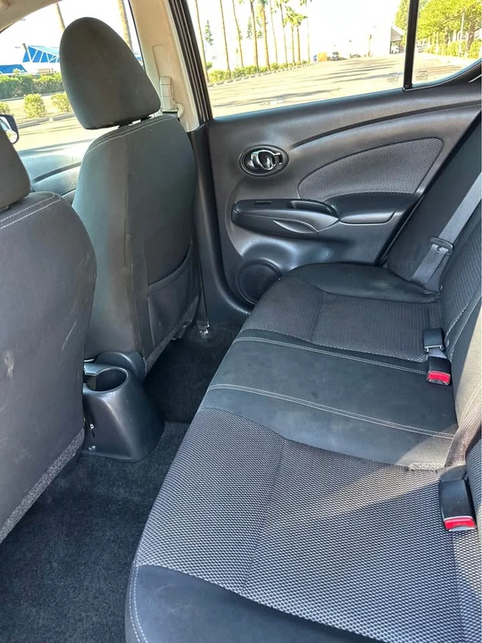 2019 Nissan Versa - Image 7 of 11
