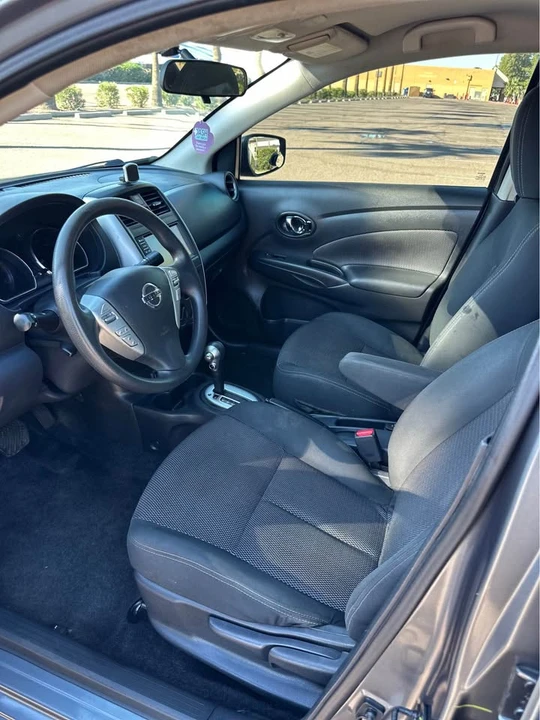 2019 Nissan Versa - Image 9 of 11