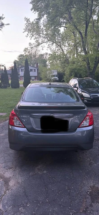 2019 Nissan Versa - Image 9 of 9