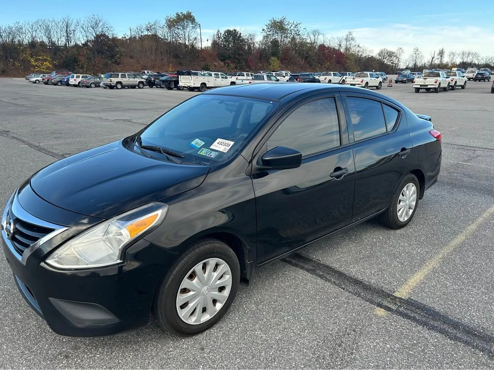 2019 Nissan Versa - Image 2 of 4