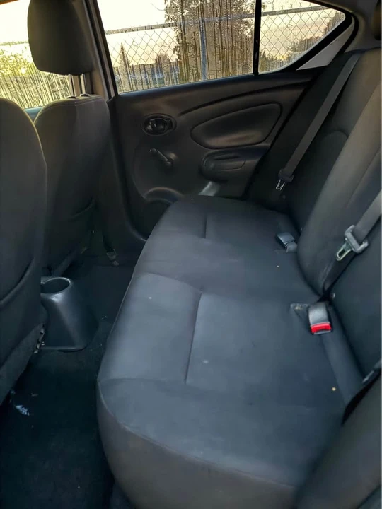 2019 Nissan Versa - Image 7 of 8