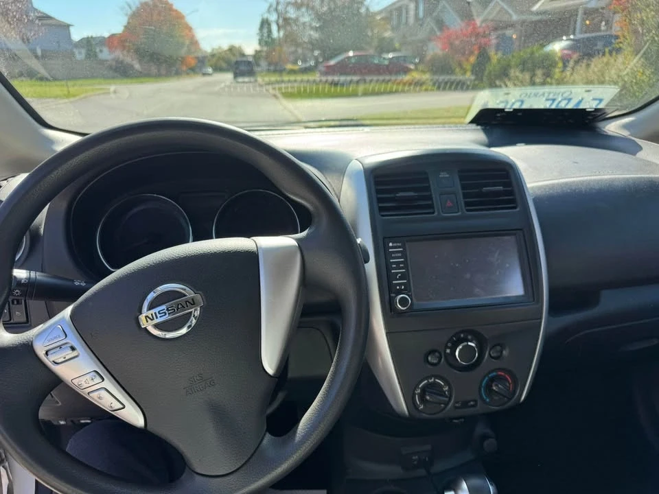 2019 Nissan Versa - Image 10 of 10