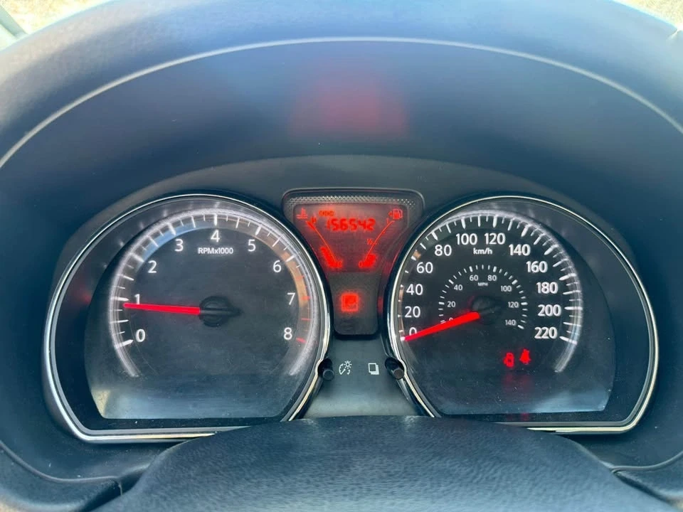 2019 Nissan Versa - Image 7 of 10