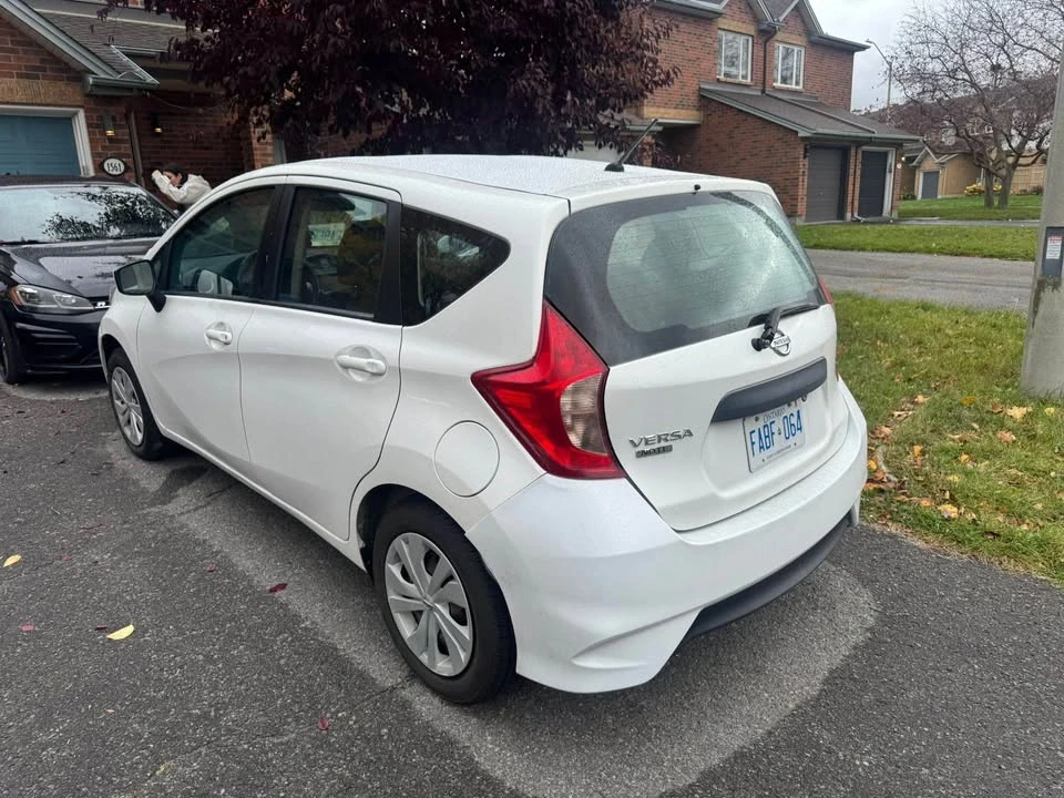 2019 Nissan Versa - Image 4 of 10