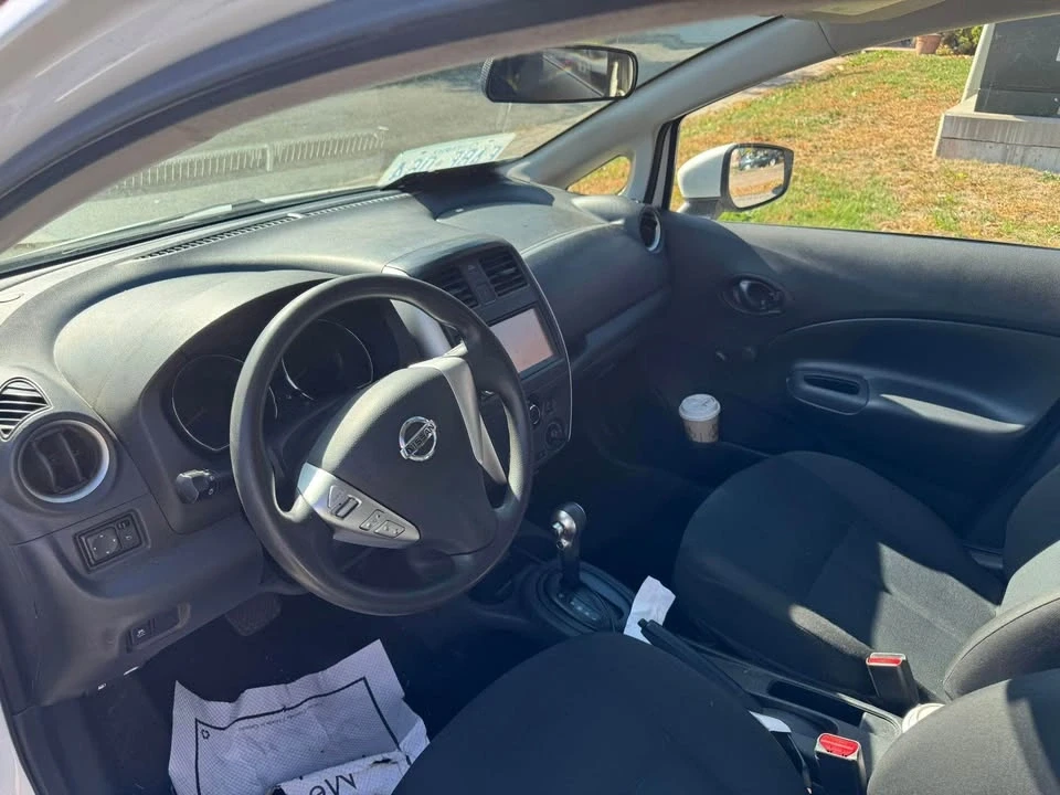 2019 Nissan Versa - Image 6 of 10