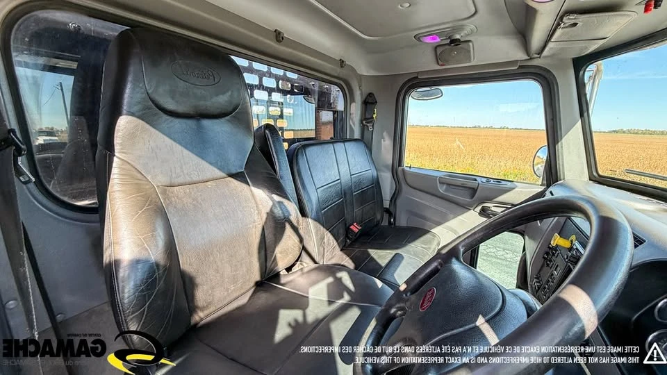2019 Peterbilt - Image 3 of 3
