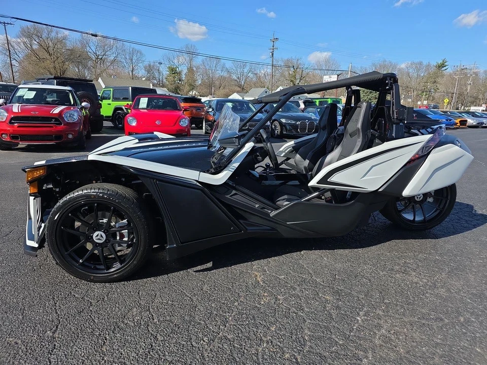 2019 Polaris Slingshot - Image 19 of 21