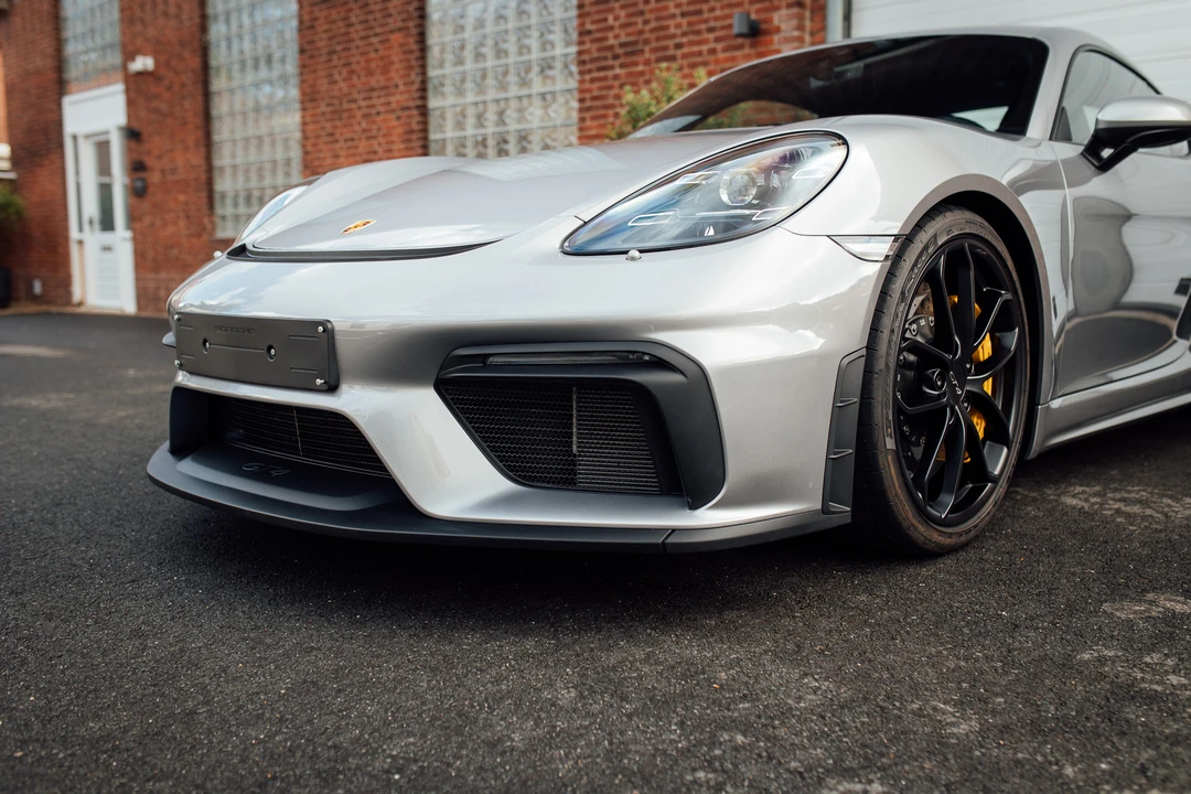 2019 Porsche 718 Cayman GT4 - Image 27 of 31