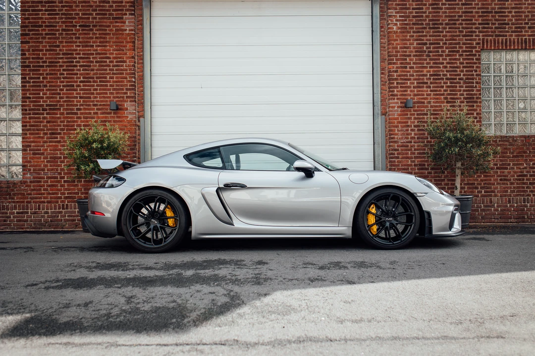 2019 Porsche 718 Cayman GT4 - Image 5 of 31