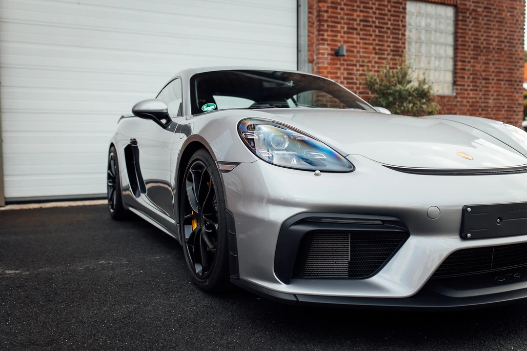 2019 Porsche 718 Cayman GT4 - Image 28 of 31