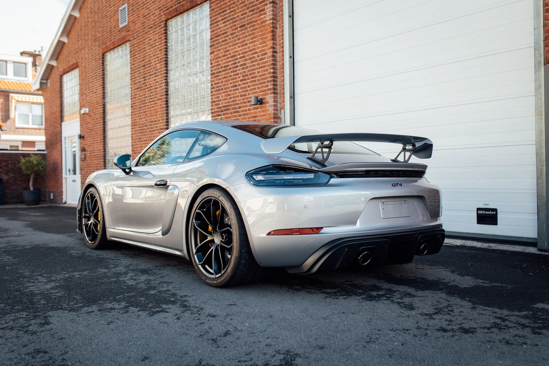 2019 Porsche 718 Cayman GT4 - Image 13 of 31